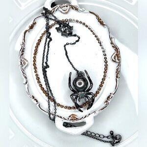Handmade Big Tahitian Pearl 12mm Spider 🕷️ Necklace Rhodium Plated On Copper